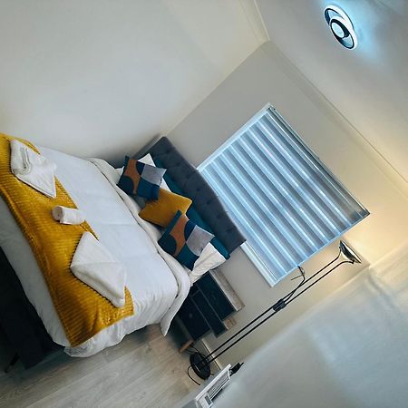 לייסטר Cozy Haven Your Perfect 1Bed Le2 מראה חיצוני תמונה